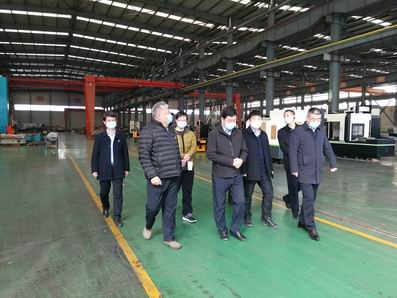 区委书记刘昌松视察山东宏康机床20200303-02.jpg 区委书记刘昌松视察山东宏康机床20200303-02.jpg